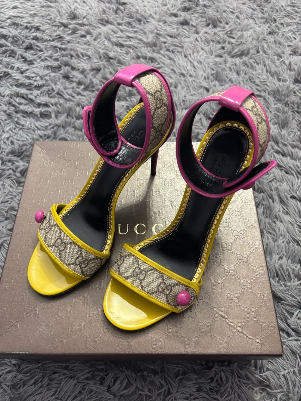 Gucci Yellow & Pink heels